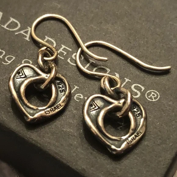 Silpada Artisan Oxidized Sterling Silver Cutout Heart Dangle Earrings W1912 - Picture 13 of 16